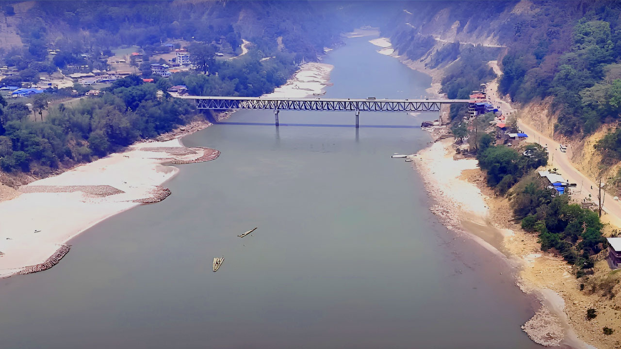 नम्बरी जग्गा राखेर ऋण पाउँदैनन् कोशी किनाराका व्यवसायी, दण्डित गर्दै स्थानीय तह  