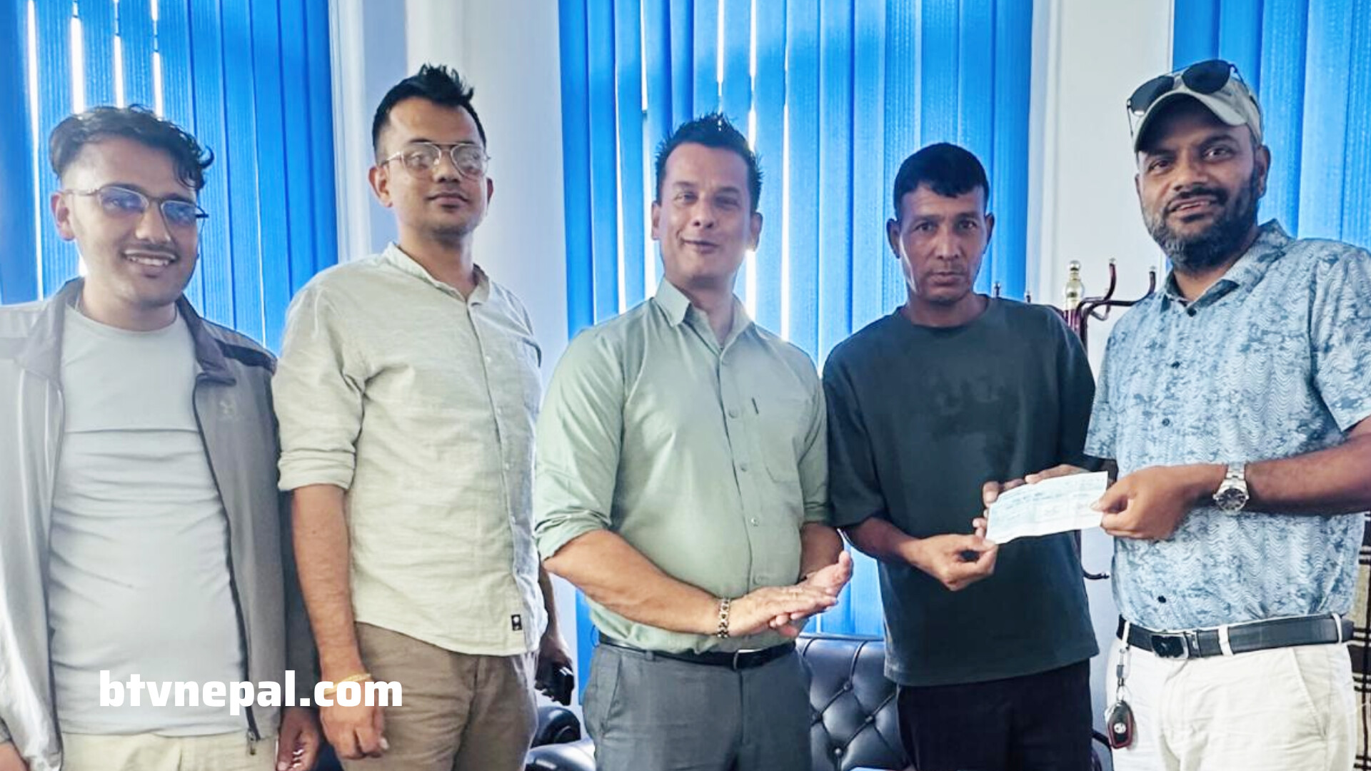 दुर्घटनामा घाइते सञ्चारकर्मीलाई निःशुल्क बिमाबाट ३२ हजार रुपैयाँ राहत