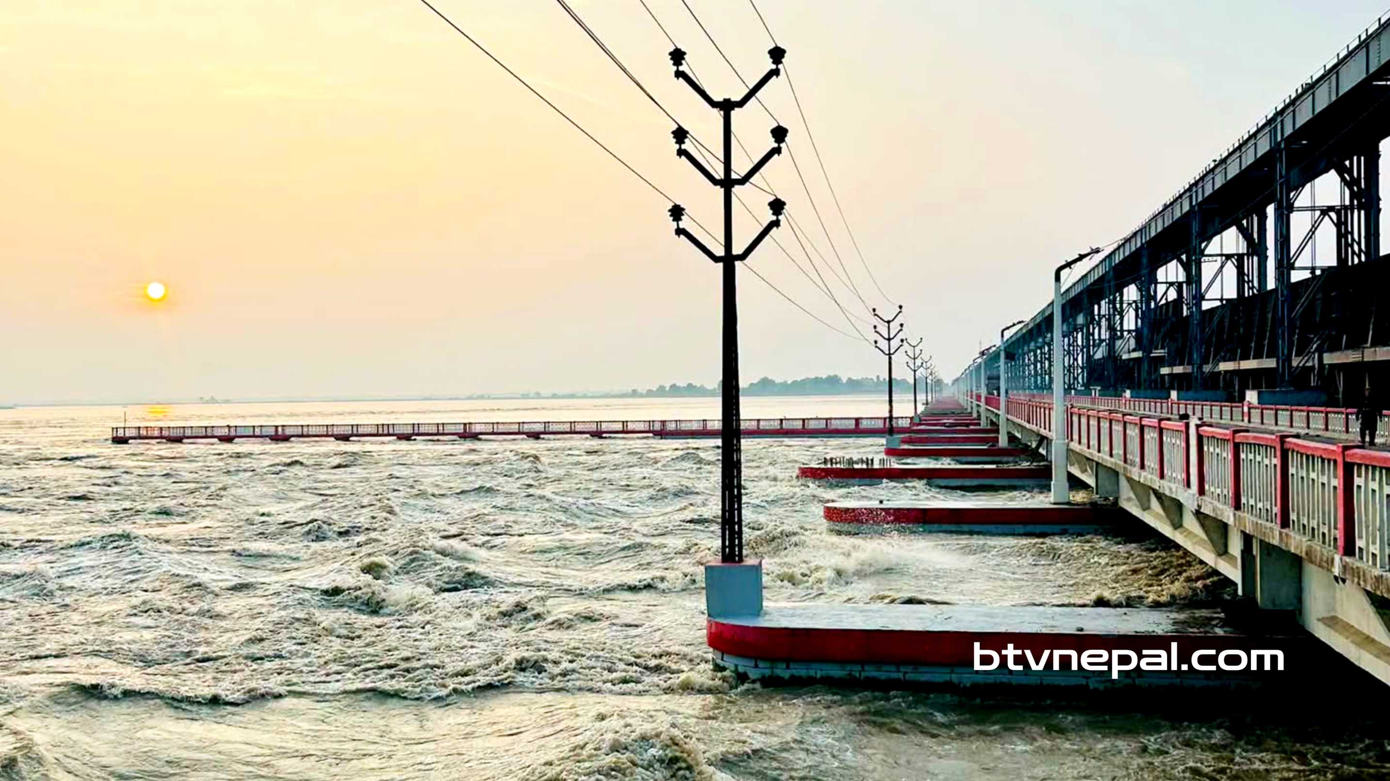 ०६५ भदौमा कोशी फुट्दा पानीको वहाव कति थियो ? यस्तो छ कोशी बहावको अभिलेख