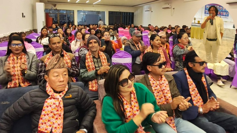 इटहरीमा गणेश इशारा राईको २०औँ एकल कमेडी शो सम्पन्न