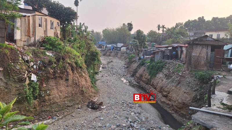 धरान–८ मा विकास कि जोखिम? करिडोर काम रोकिँदा स्थानीय संकटमा
