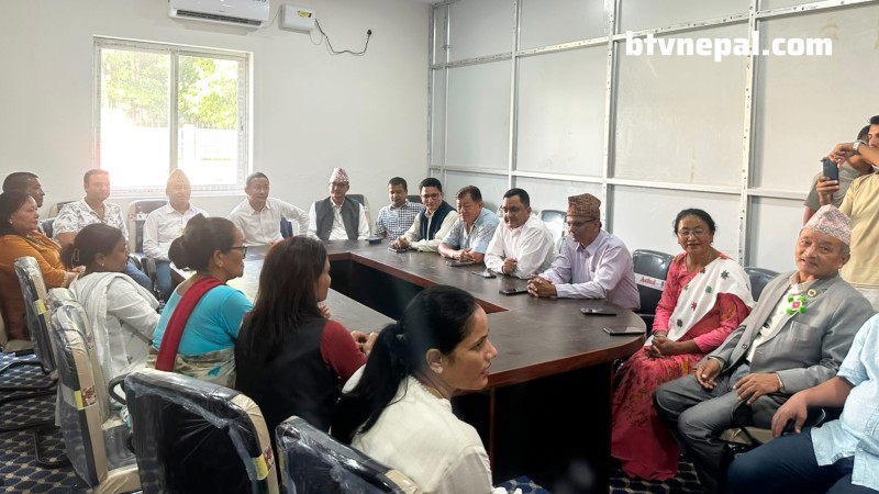 कोशीमा मन्त्री छनोट गर्न नेकपा संसदीय दलको बैठक, सोमबारसम्म नाम टुंग्याउने