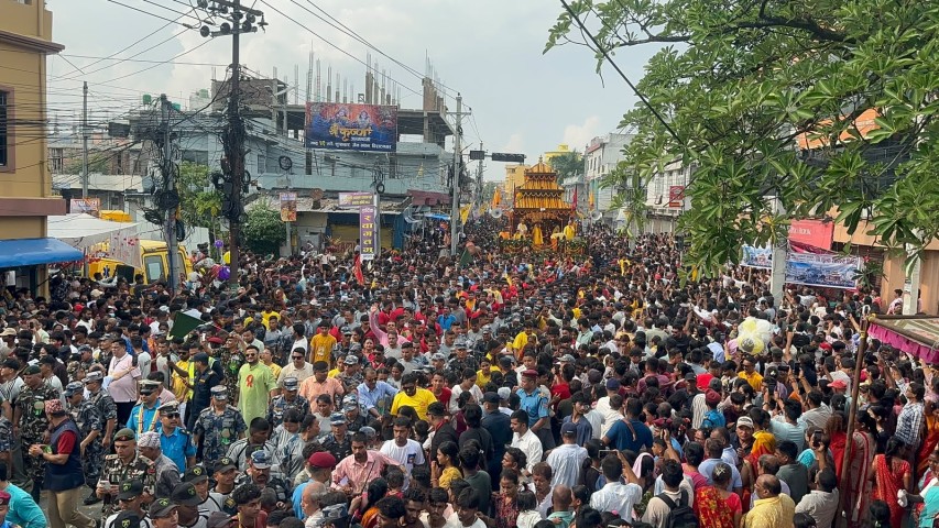 विराटनगरमा ५९औँ राधाकृष्ण रथयात्रा सुरु, ५ लाख भक्तजन सहभागी हुने