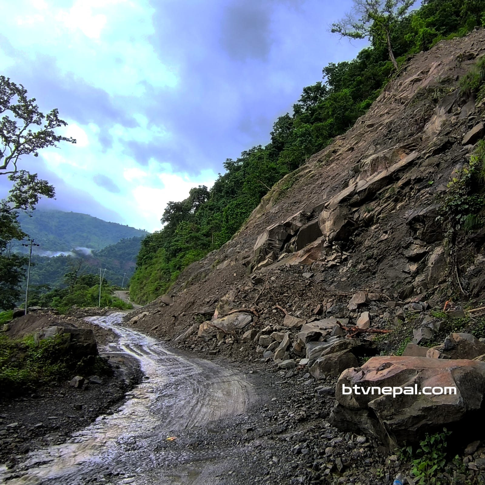 Tamor-Corridor-Chatara-Barahakshetra-Road-(4)-1790844100.jpeg